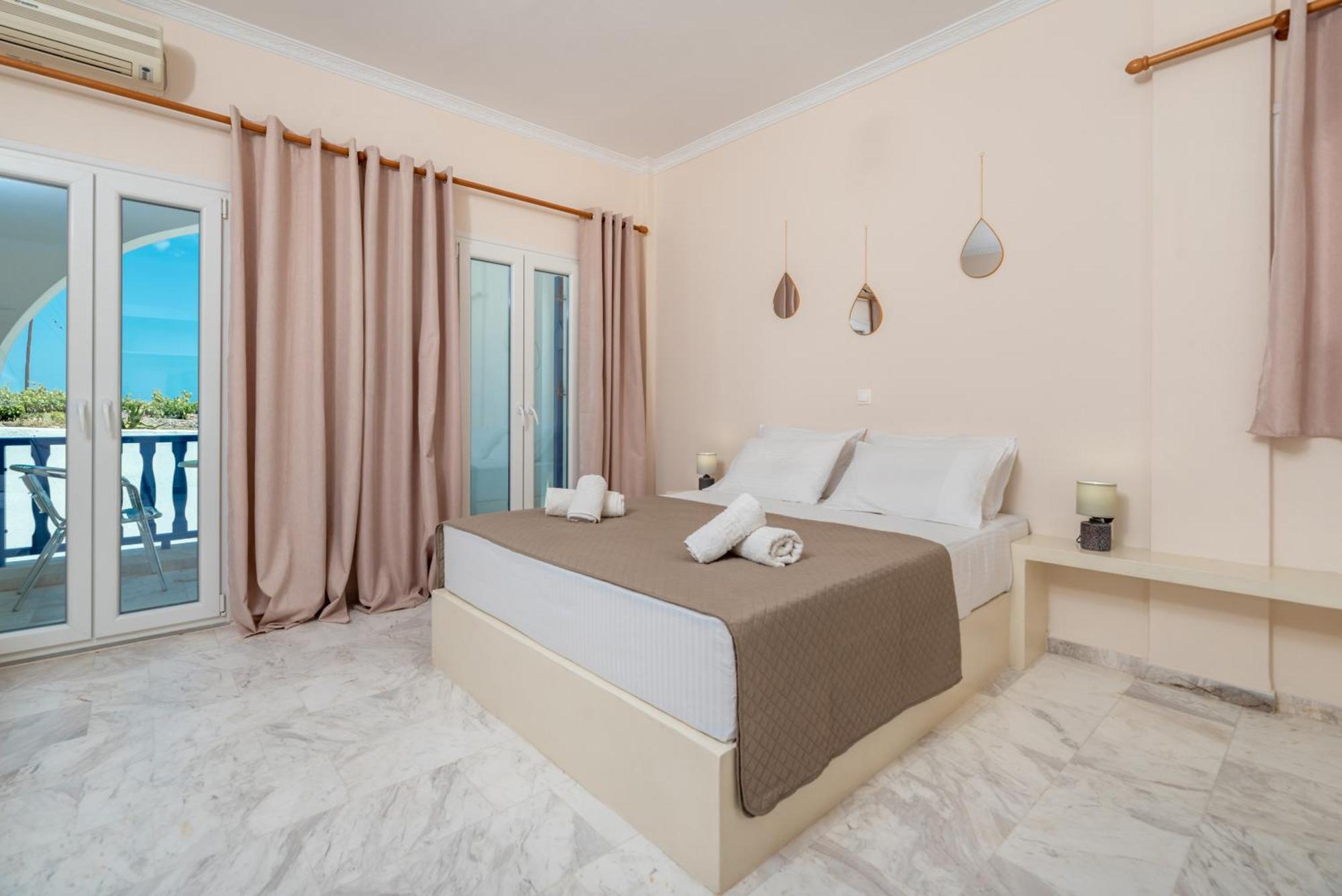 קרטראדוס Villa Margarita מראה חיצוני תמונה